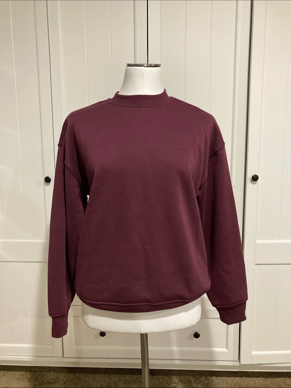 Primark maroon crewneck